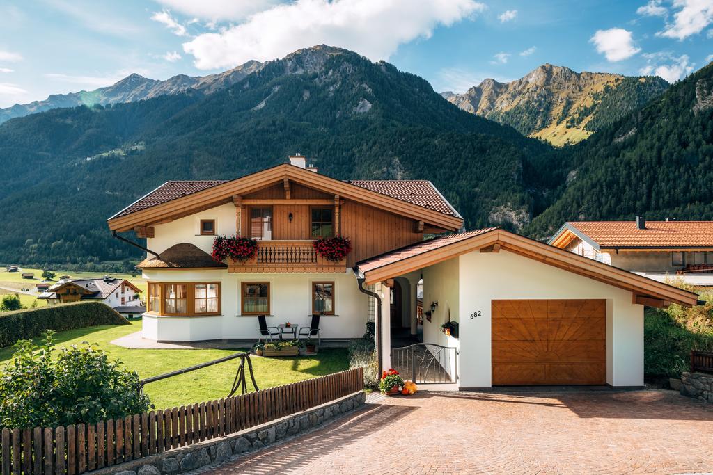 Haus Waldblick Pfunds Apartment Exterior photo